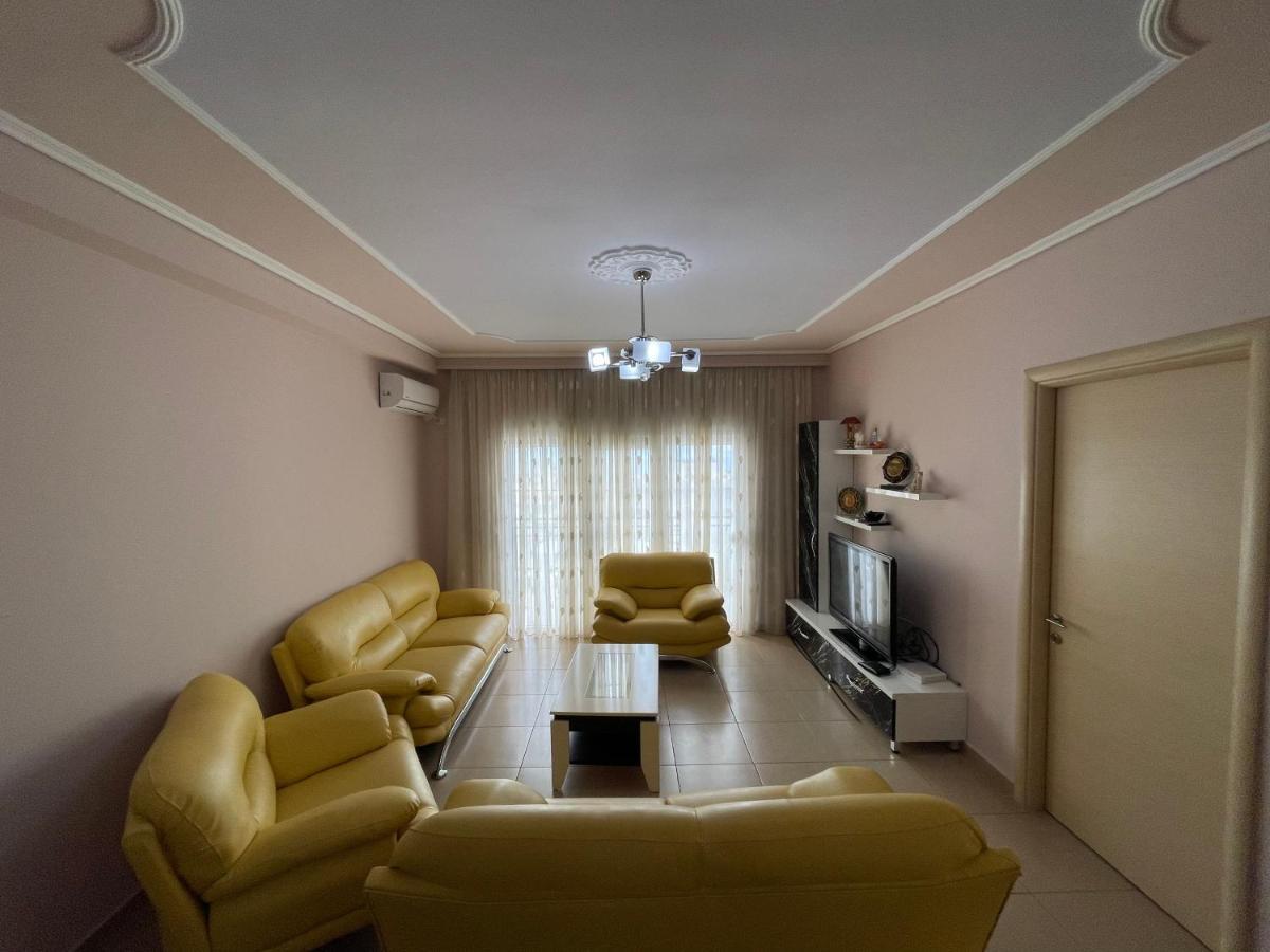 Flower Apartment Sarande Ngoại thất bức ảnh