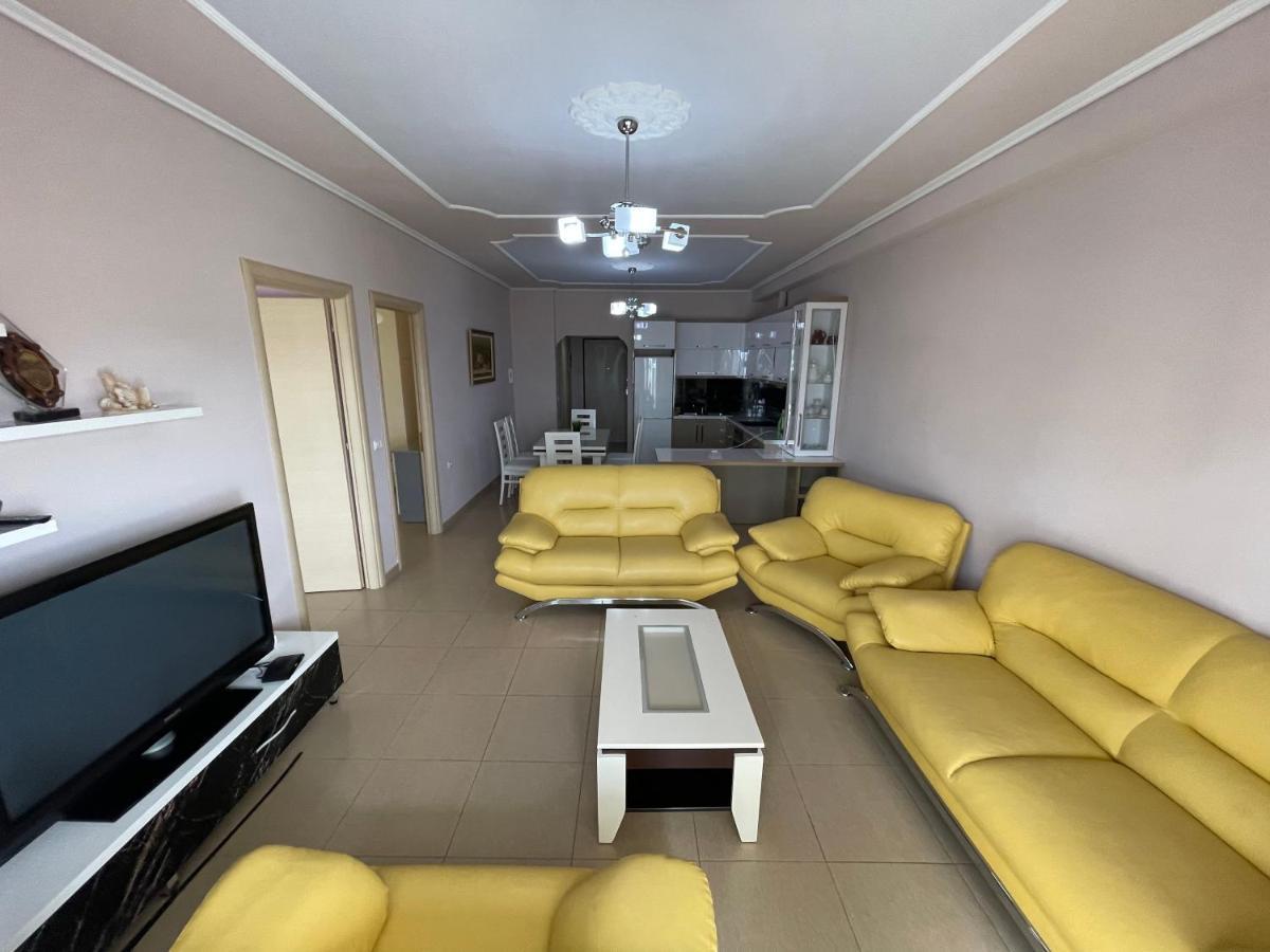 Flower Apartment Sarande Ngoại thất bức ảnh
